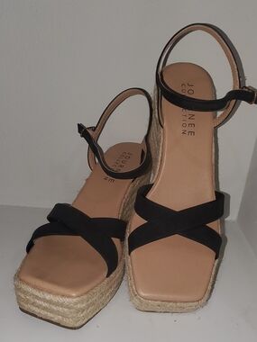 Journee Collection Black Espadrille Platform Sandals